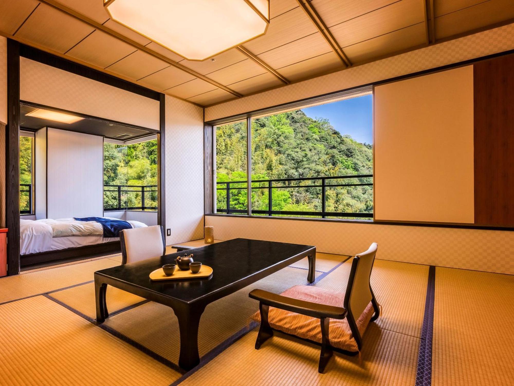 Ryokan Ooedo Onsen Monogatari Premium Saiki Bekkan