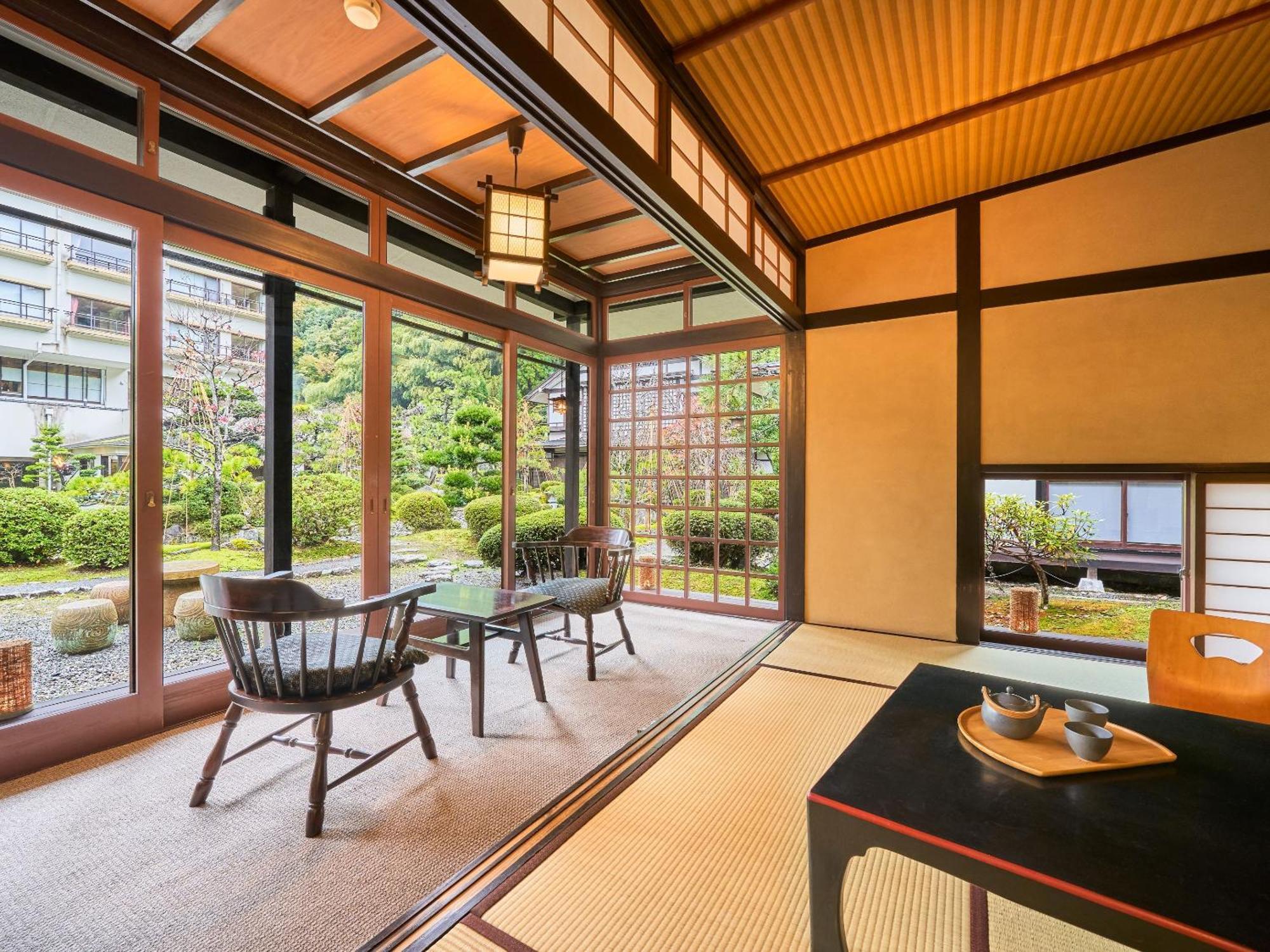 Ooedo Onsen Monogatari Premium Saiki Bekkan 4*